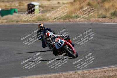 media/Apr-19-2025-AHRMA (Sat) [[3d98ca3309]]/Race/Group 8/Turn 4 part 2/